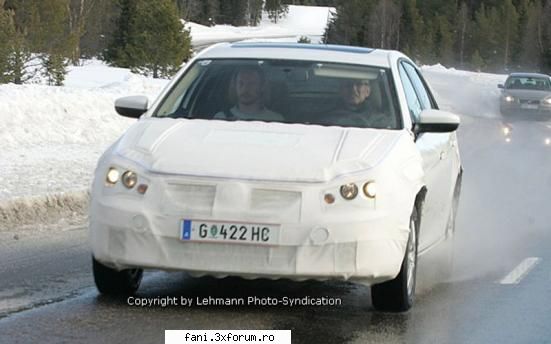 "Volkswagen Logan" - fotografiile-spion ale modelului pe care - Auto - Moto   New BMW M3